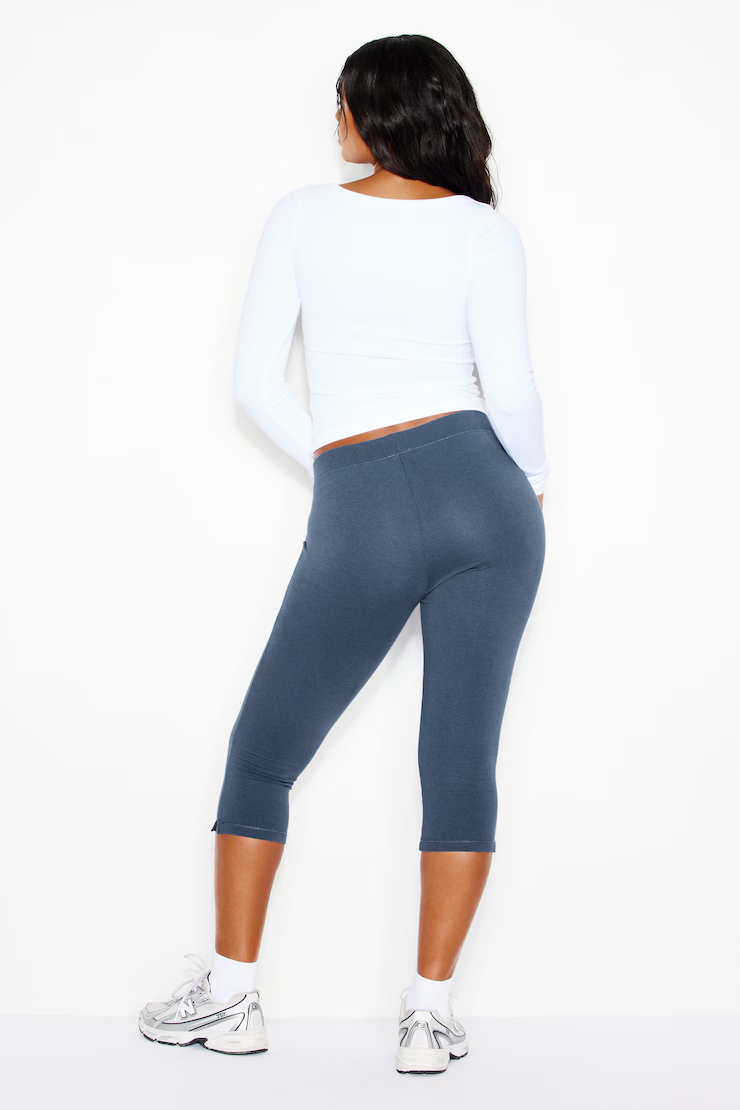 Stretchterry Capri Pants - Image 6