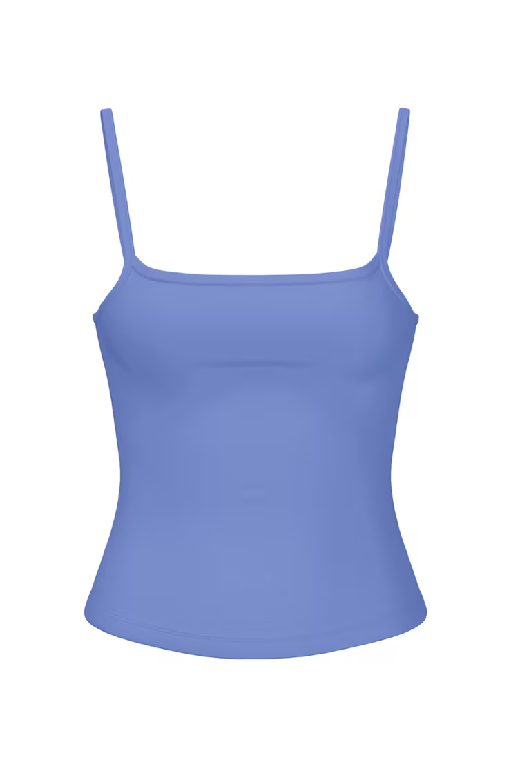 Sleek Scoop Cami Top - Image 2