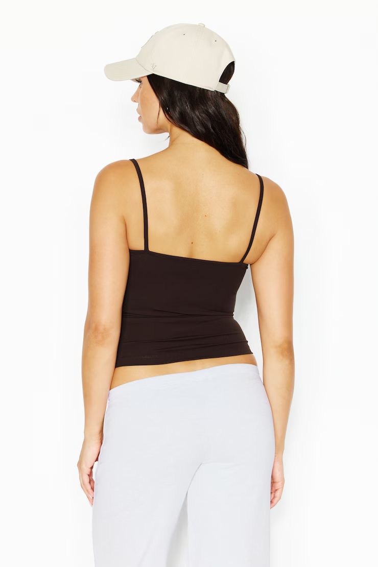 Sleek Scoop Cami Top - Image 4