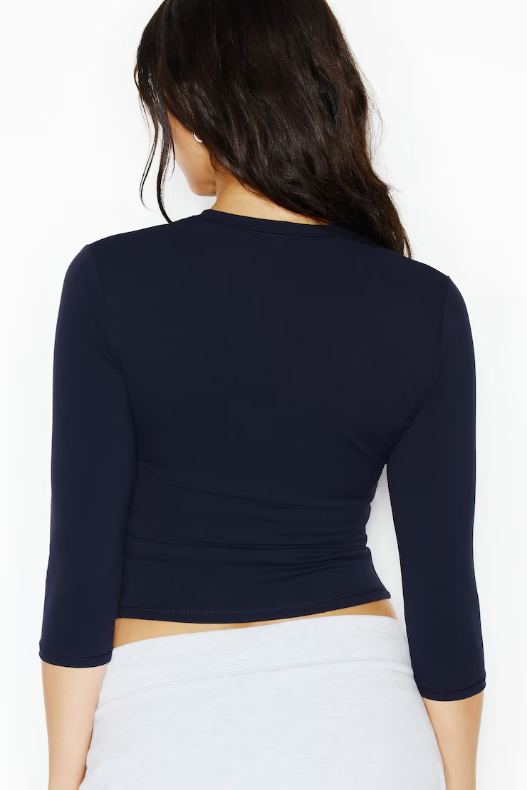 Sleek High V-Neck 3/4 Sleeve Top - Image 6