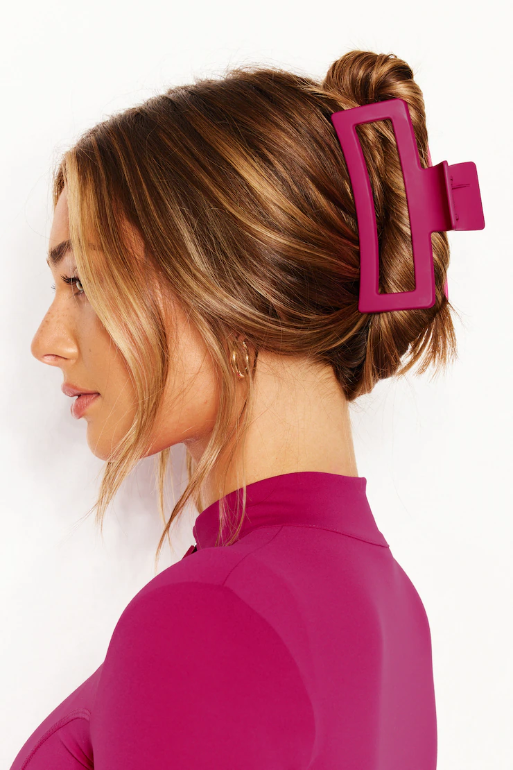 Alternative view of Oversized Rectangle Claw Clip
