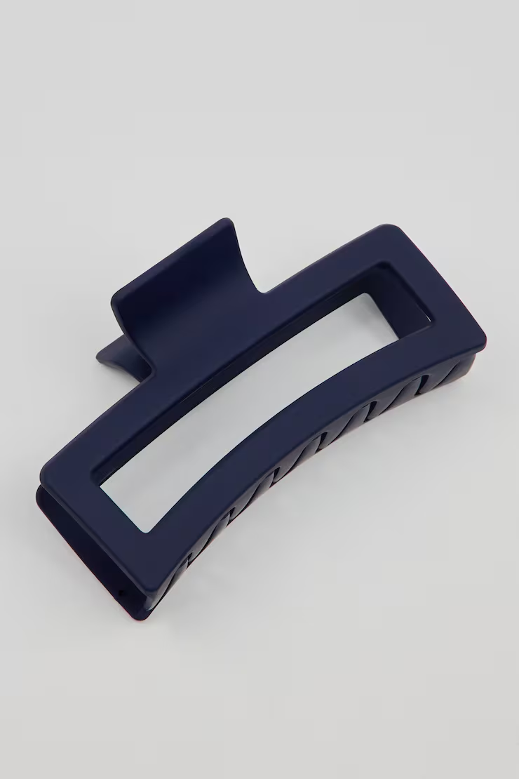 Oversized Rectangle Claw Clip - Image 3