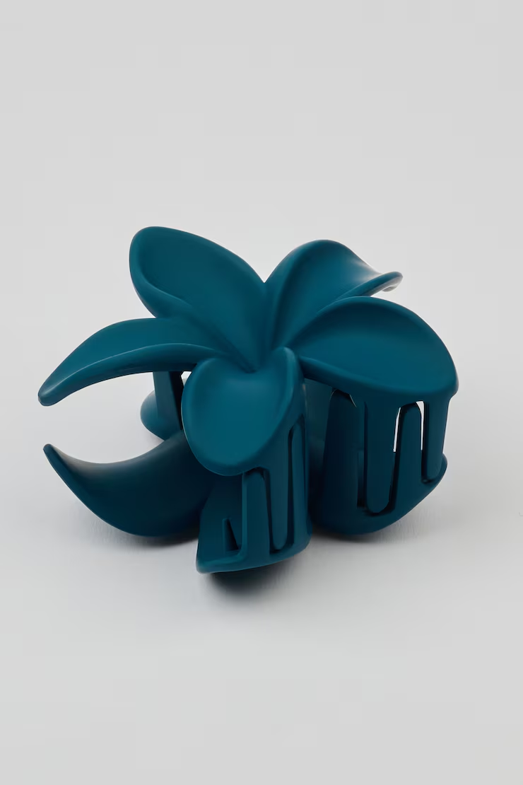 Alternative view of Matte Flower Hair Claw