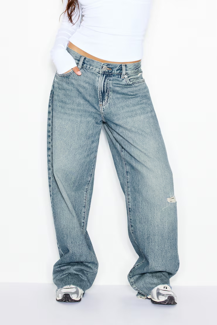 Low Rise Baggy Jeans - Image 3