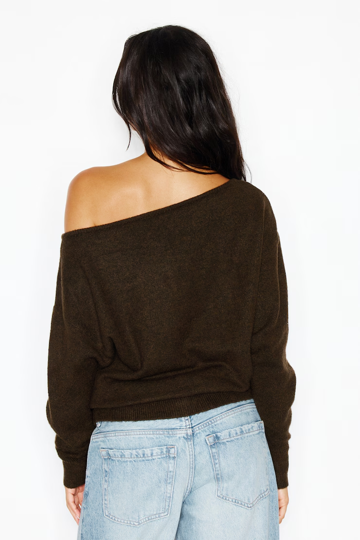 Long Sleeve Spongy Relaxed Off Shoulder Sweater - Image 6