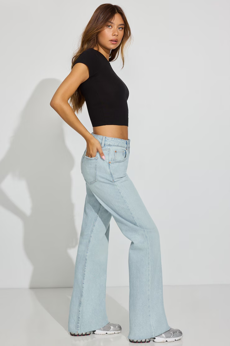 Alternative view of 90S Straight Jeans